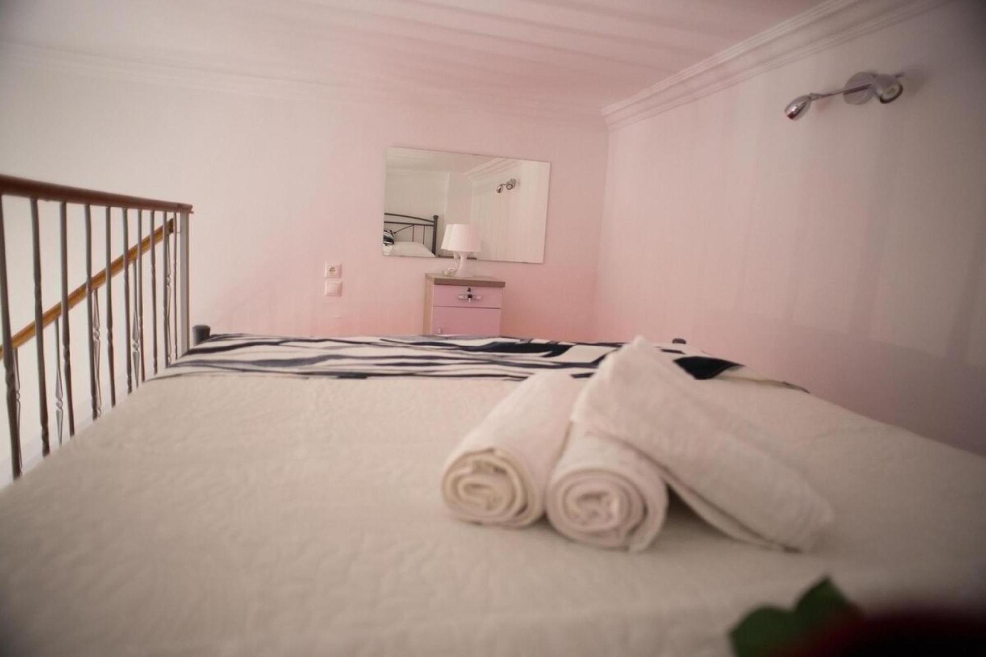 Aimou Studio'S Apartment'S Pireo Esterno foto